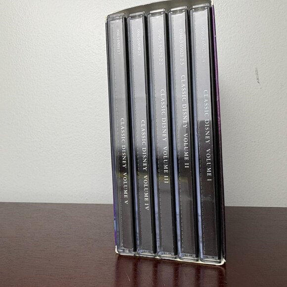Walt Disney Records Classic Disney 5 CD Box  Volume 1-5 - Picture 2 of 4